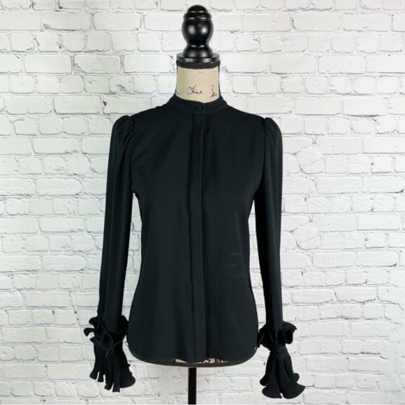 NWT Co Collection PLEATED CUFF SHIRT BLACK
L. - Picture 4 of 11